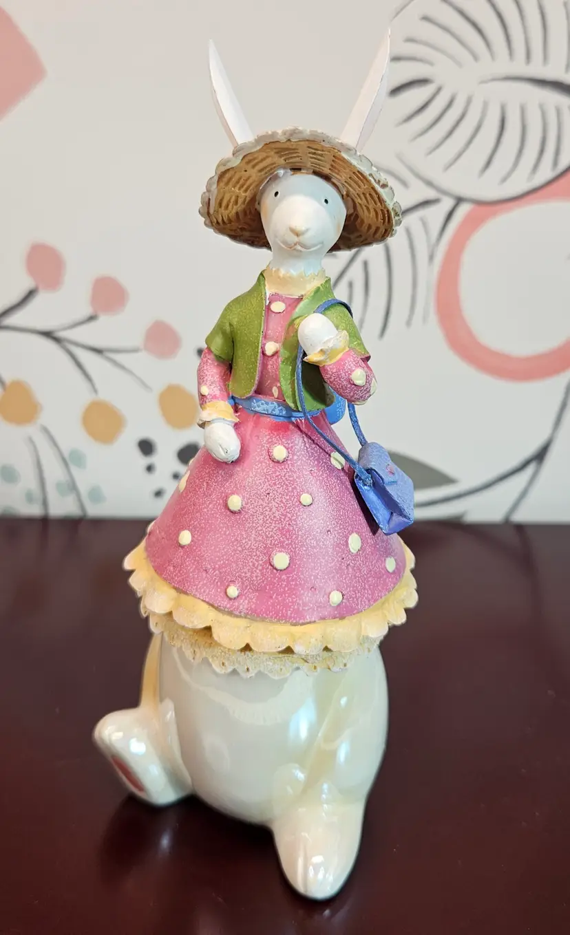 Vintage Easter Bunny Rabbit Figurine Spring Decor Porcelain & Resin 6.5"