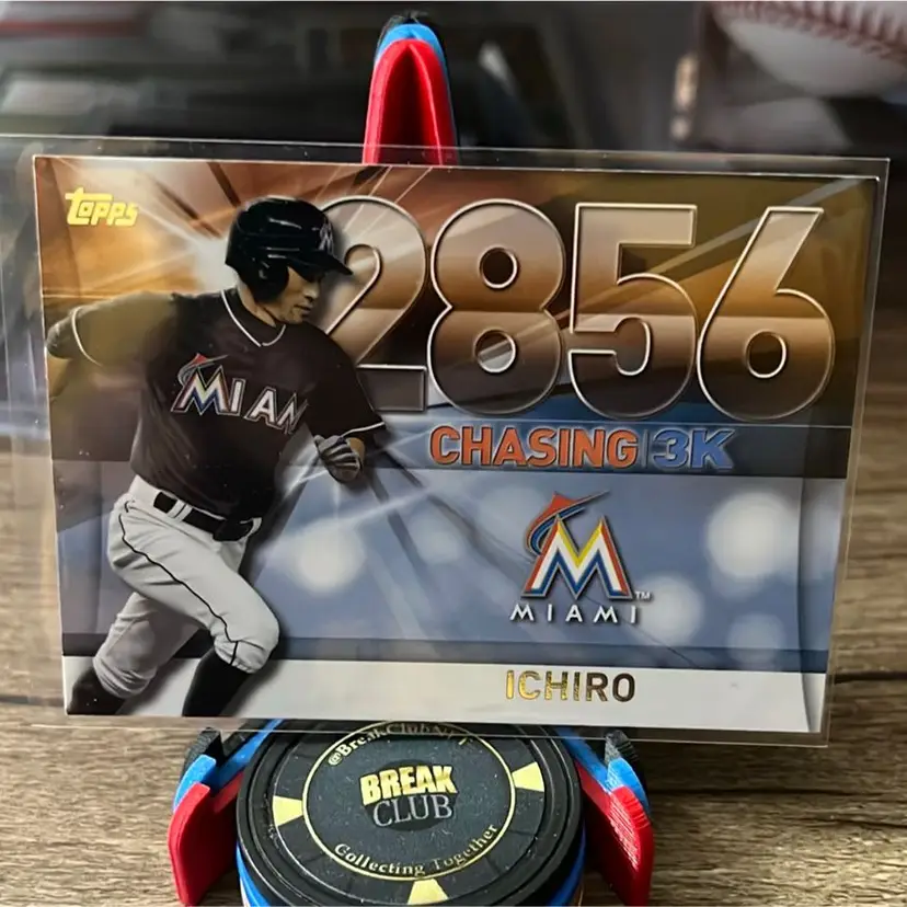 Ichiro 
2016 Topps Chasing 3K Insert Miami Marlins