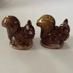 Vintage Ceramic Squirrel Salt And Pepper Shaker Set 3 Inches Tall