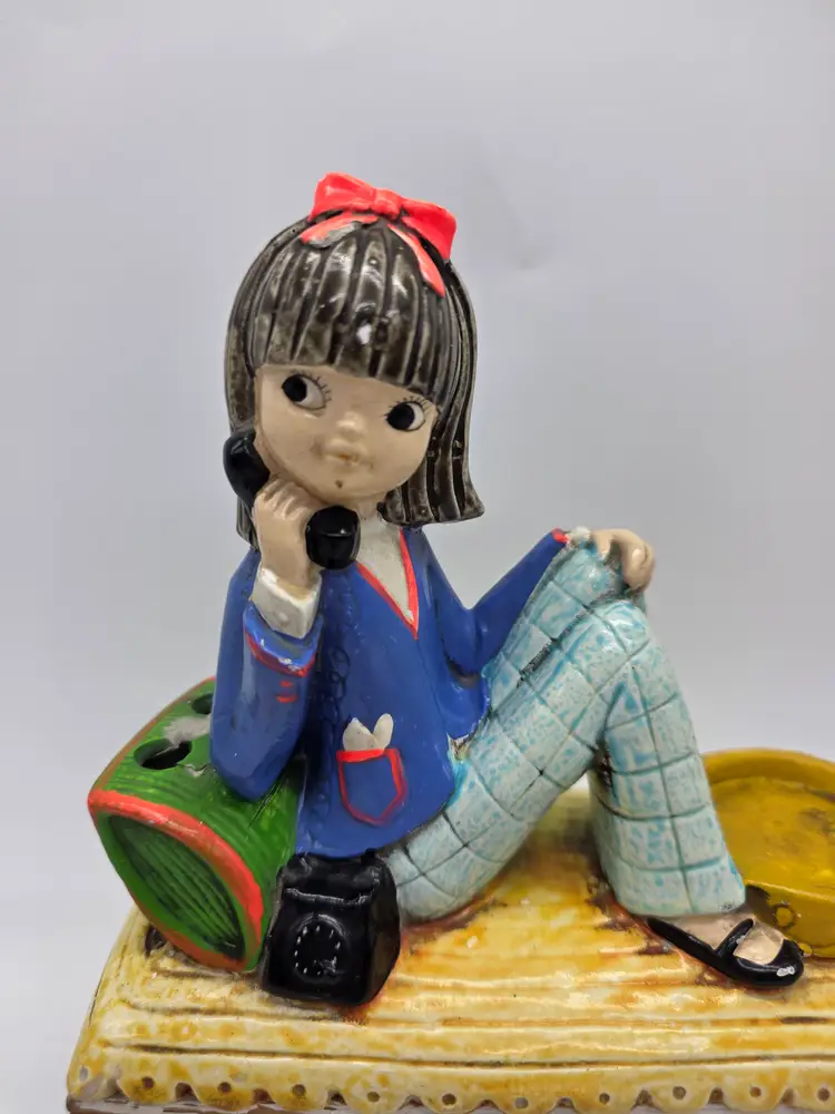 Girl Desk Caddy