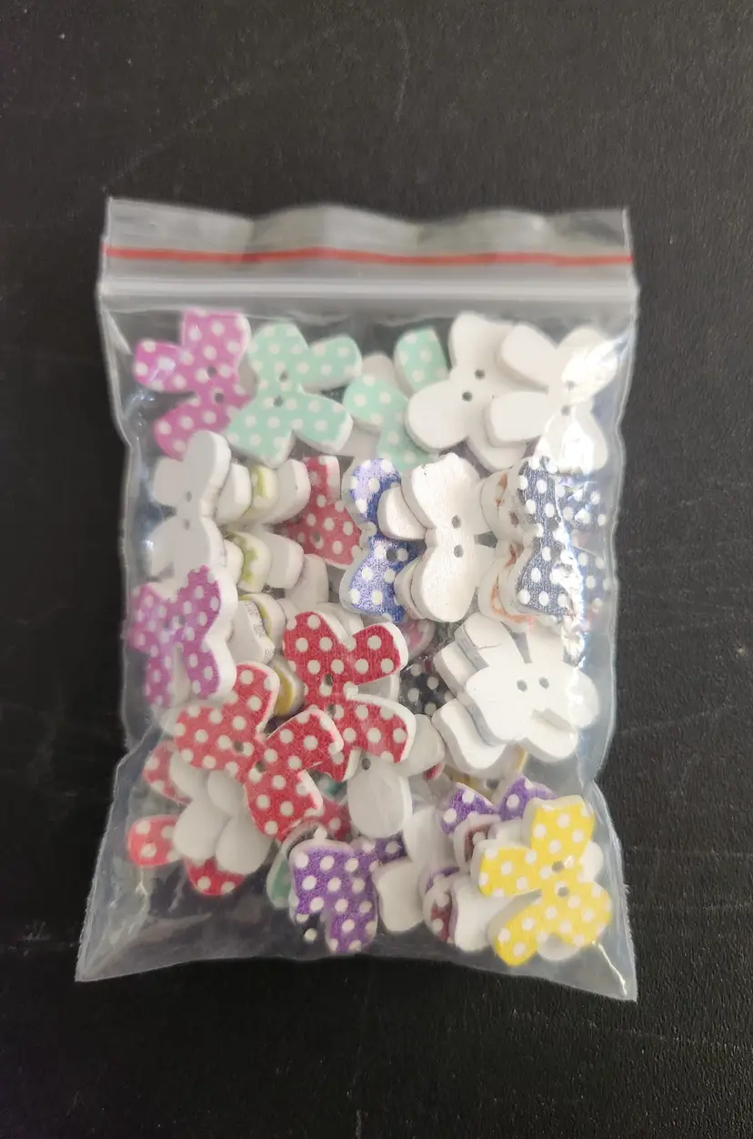 Bag of Assorted Dotted Bow Buttons