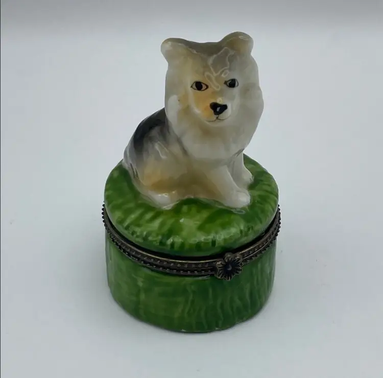 Small Dog Trinket Box - Ceramic with Metal Clasp and Hinge - Approx 3" Tall