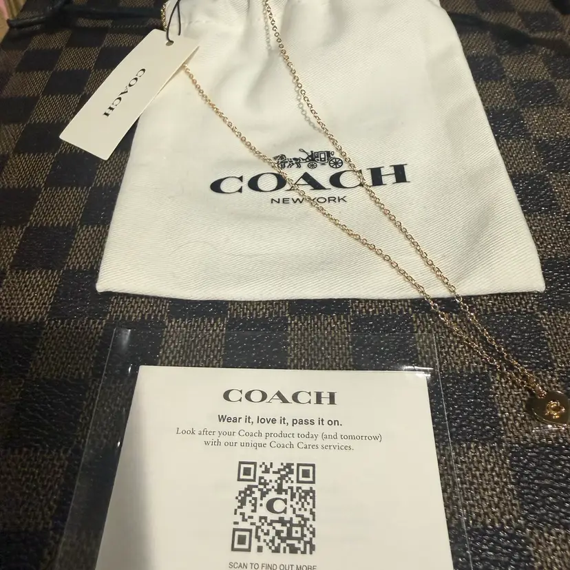 Coach Gold Heart Logo Necklace 18 Inch