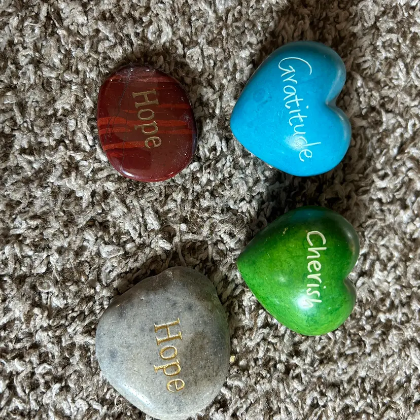 Inspirational Rocks Lot Of 4