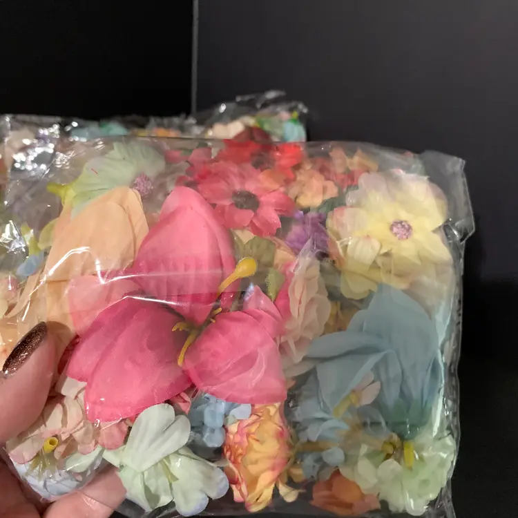 7-Packages of Loose Flowers