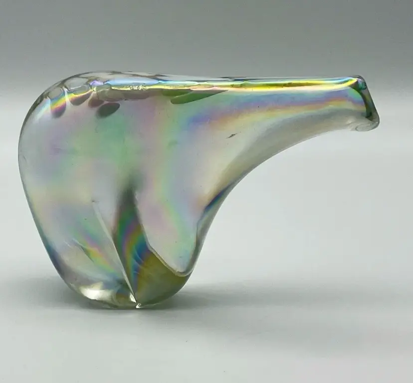Silvestri Mouth Blown Iridescent Glass Polar Bear Paperweight Art Glass Bear