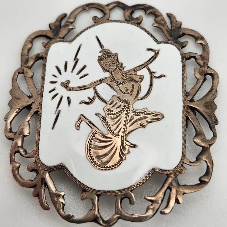 VINTAGE SIAM STERLING SILVER NIELLO DANCER GODDESS 1.5" OVAL FILIGREE BROOCH PIN