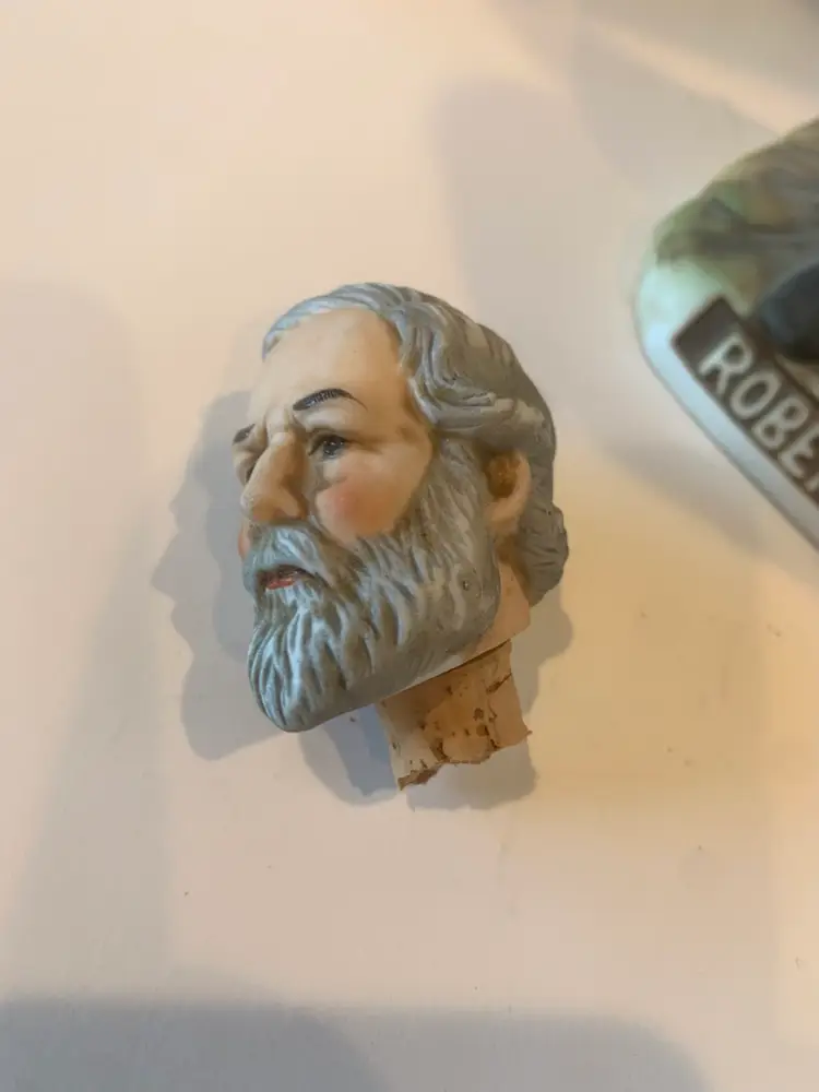 Robert E Lee Porcelain Whiskey Decanter (empty)