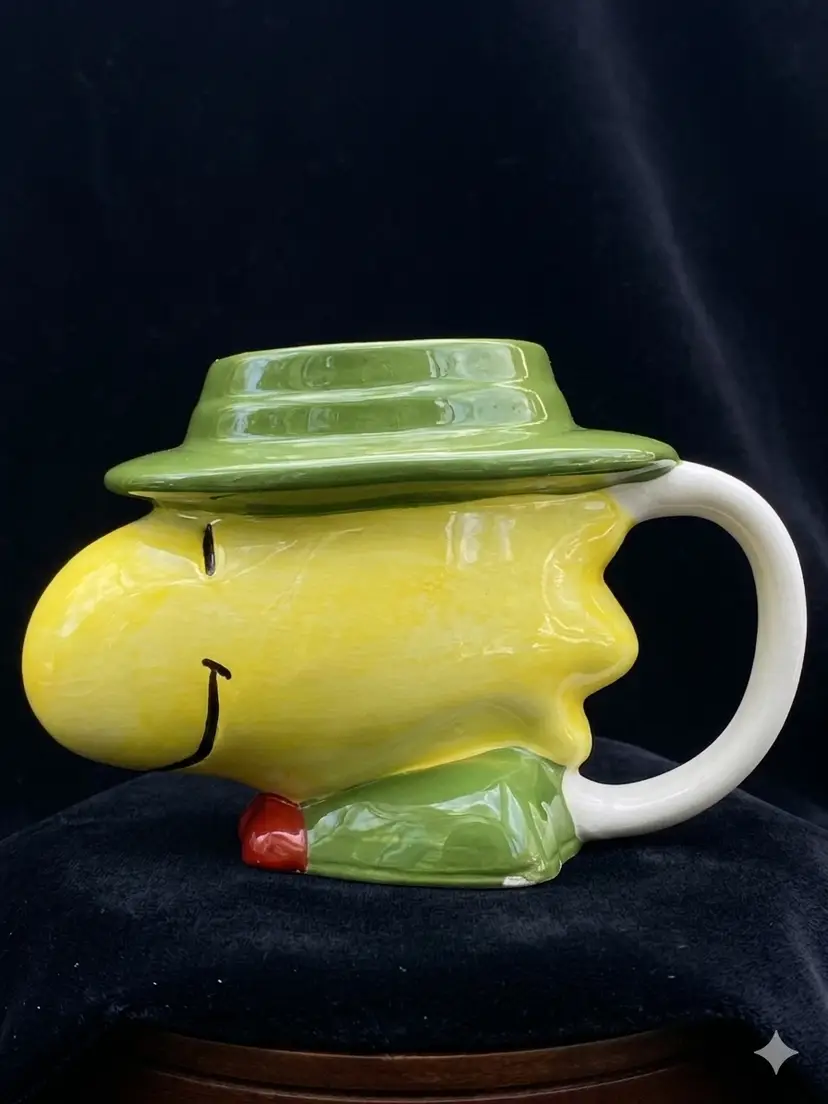 “Vintage Peanuts Woodstock Figural Ceramic Mug – Applause Inc. United Feature Syndicate, Green Hat Bird Coffee Cup, Collectible Snoopy Friend”