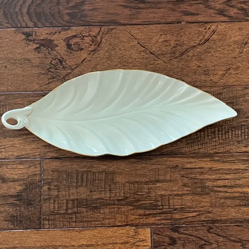 Lenox Leaf Shaped Platter Dish Made in USA - 17" long x 6.5" wide Vintage