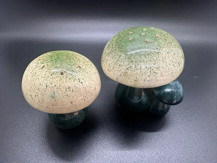 Vintage Roberge Pottery Mushroom Salt & Pepper Shakers
