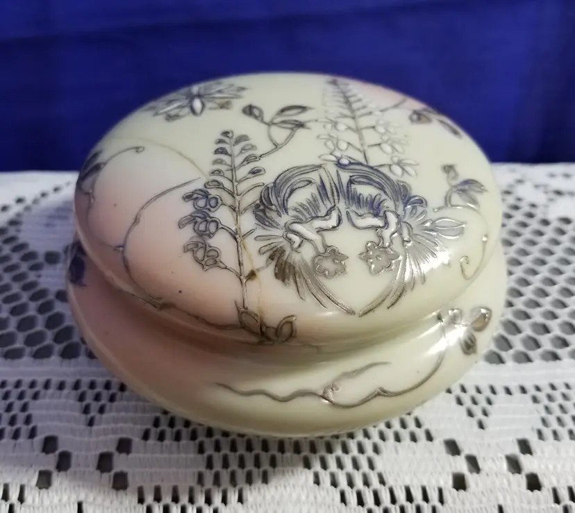 Early Japanese Porcelain Hand-Painted Powder Jar