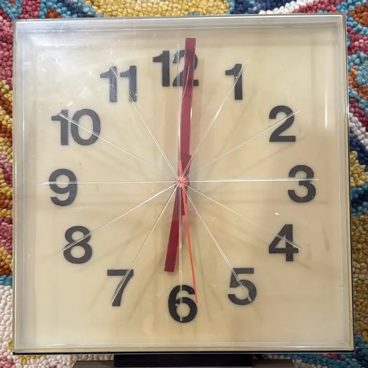 VINTAGE 1970's ENJOY COCA-COLA WALL
CLOCK