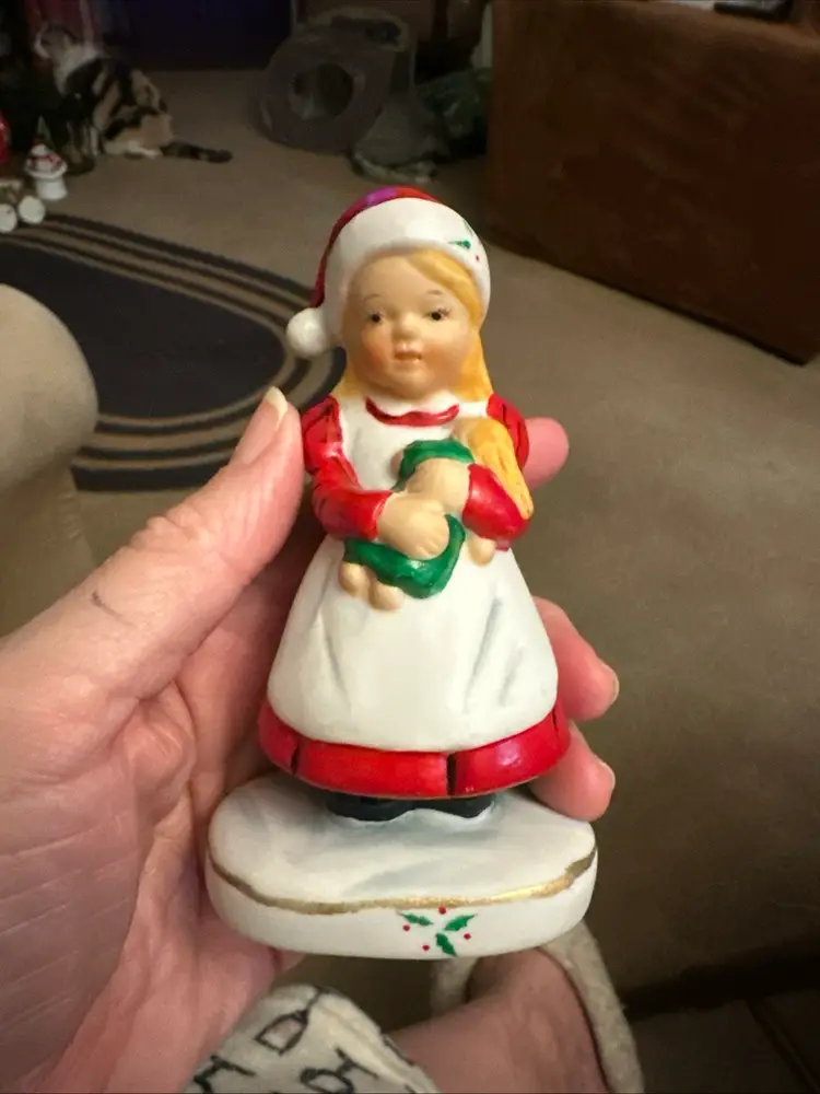Vintage Enesco Figure 5" Boy &  Girl Dressed as Santa with Bag @ Doll