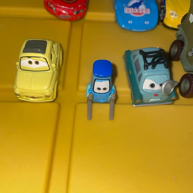 19 Disney Pixar Cars