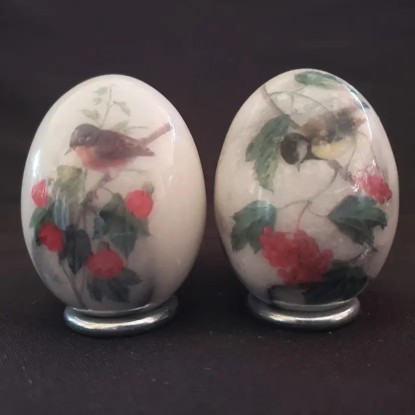 Floral & Bird On Natural Marble Stone Egg (set of 2) 2 3/8" approx. & metal ring