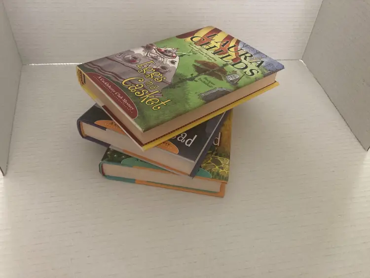 Cackleberry Club Mystery Books 5-7