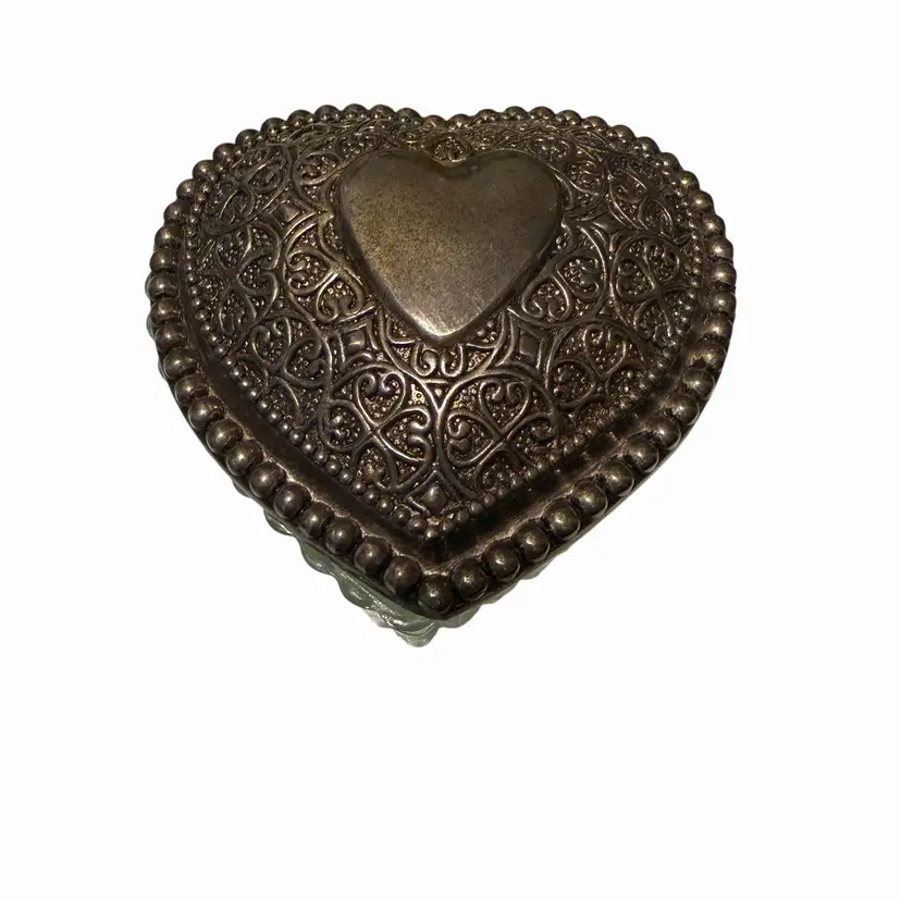 Vintage Heart Silver Plated Metal & Ribbed Glass Trinket Box Jewelry Vanity Coin Ornate
