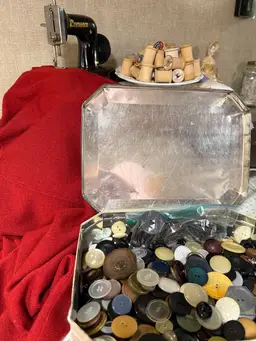 #12 ~ Huge Biscuit Tin Of Large Very Old Buttons