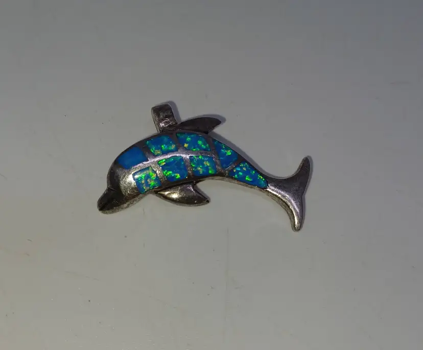 Vintage 90's sterling silver leaping dolphin pendant necklace inlaid lab opal