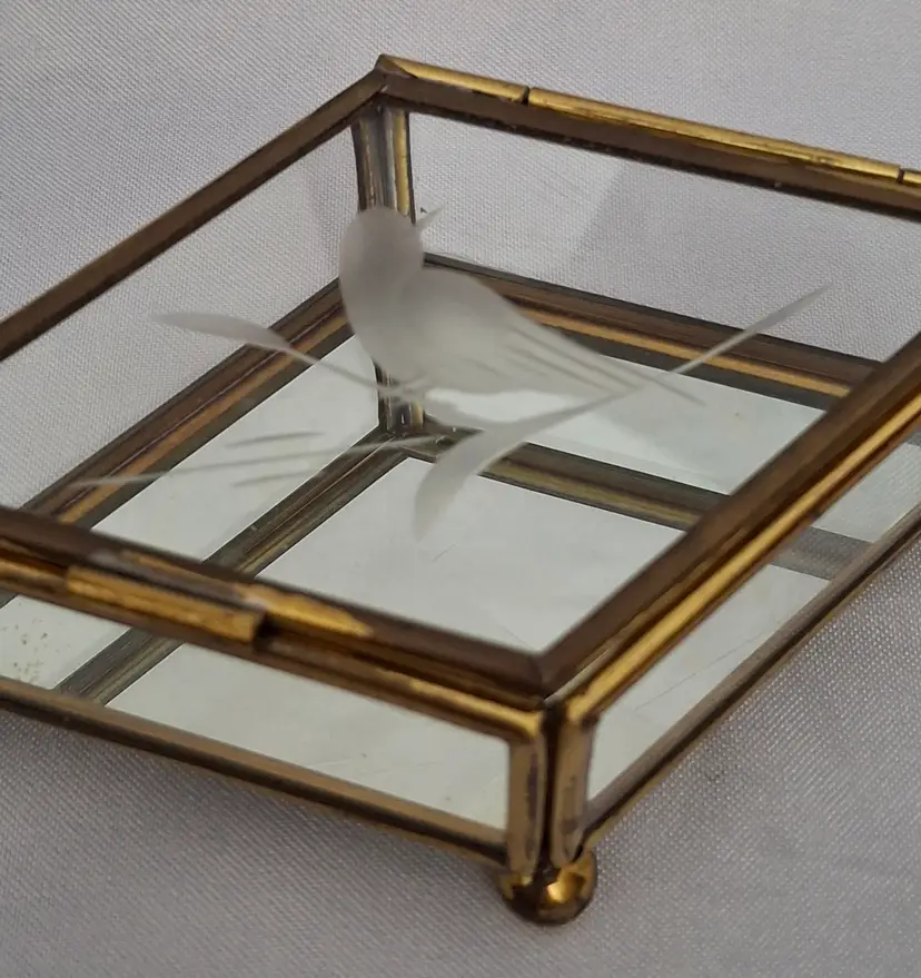 Vintage Etched Bird Glass Diamond Shaped Jewelry Trinket Box