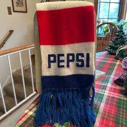 #01 Vintage Pepsi Knit Scarf