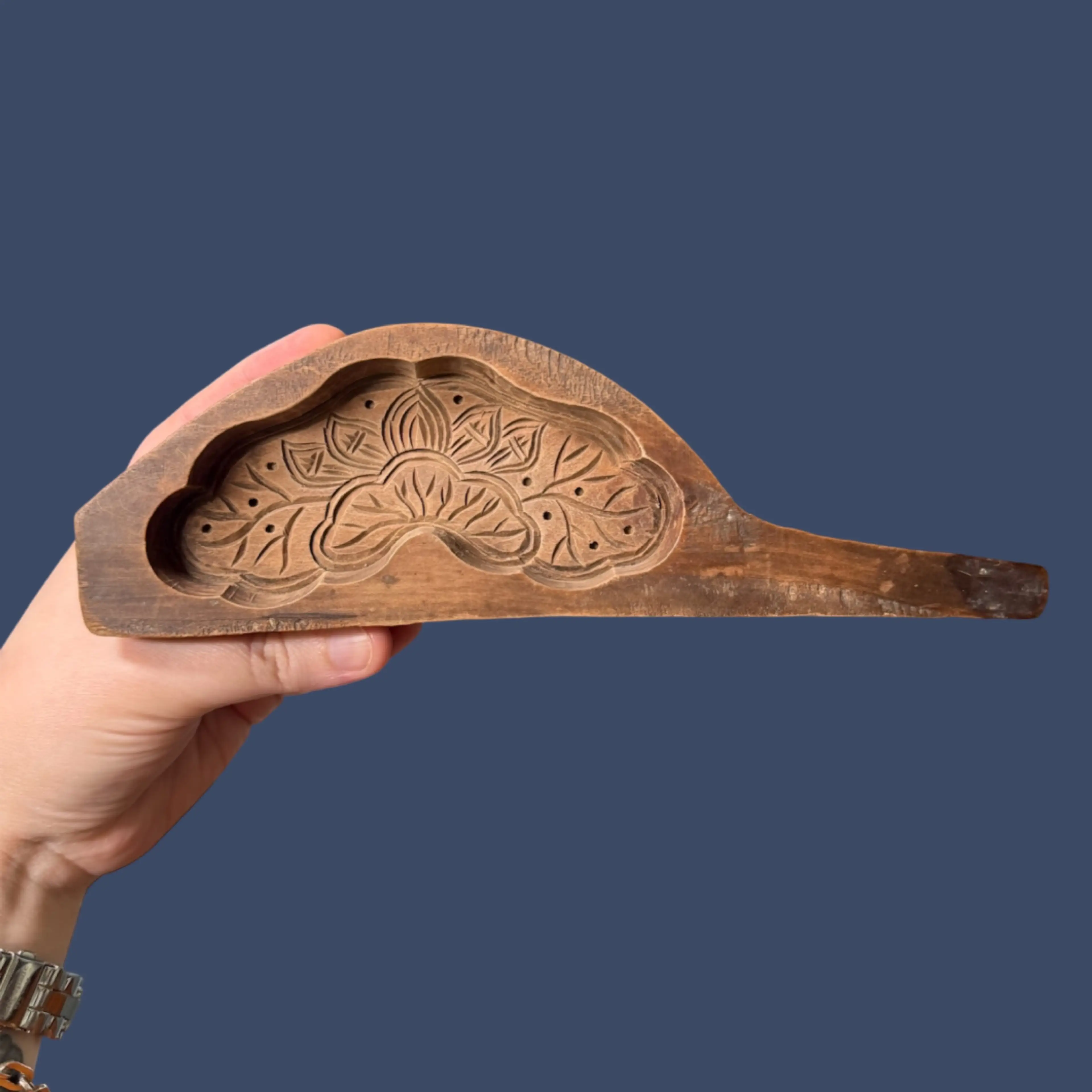 Image 1 of 6