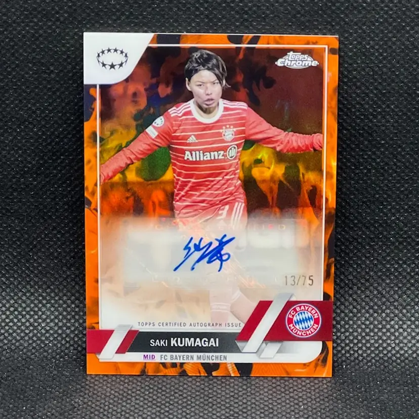 Saki Kumagai 2022/23 Topps Chrome Women Inferno Refractor /75 Autograph Soccer Card