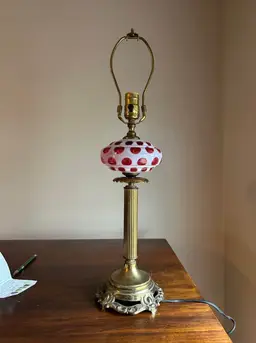 Fenton Cranberry Coin Dot Table Lamp – Brass Base