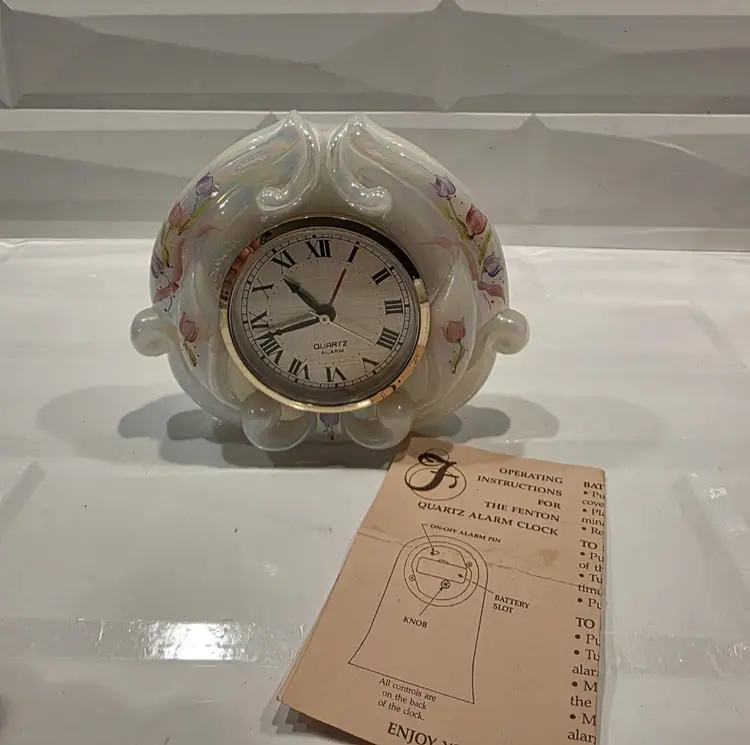 Fenton Flower Garden Hand Painted Clock Signed M.Reynolds