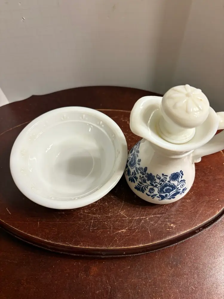 Avon Milk Glass “delft Blue” Wash Set