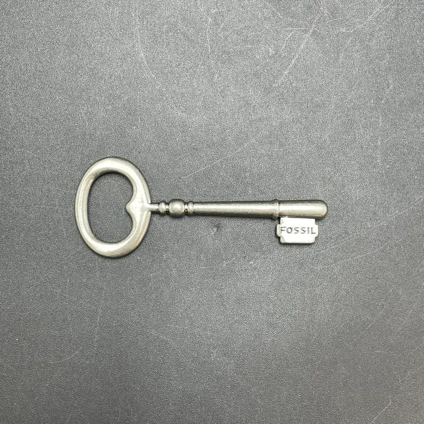 Fossil Key Handbag Purse Charm Silver Toned Metal Vintage