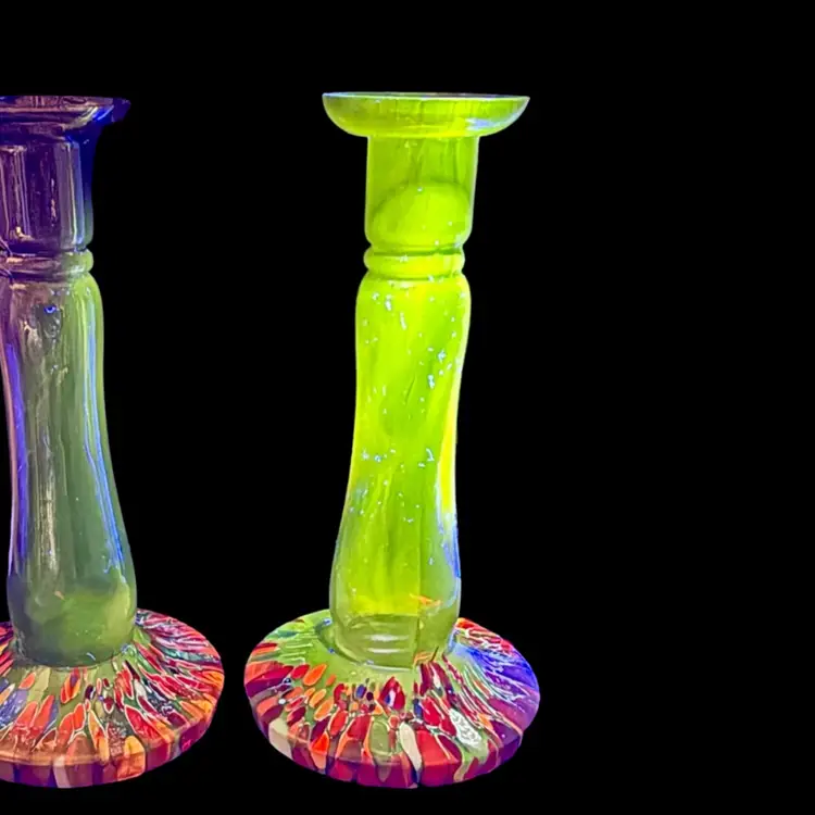 Two Bohemian Czech Amethyst Candlestick Holders with Spatter base Glow Embossed “Czechoslovakia” Glow READ
7-1/4” T x 3-5/8” W