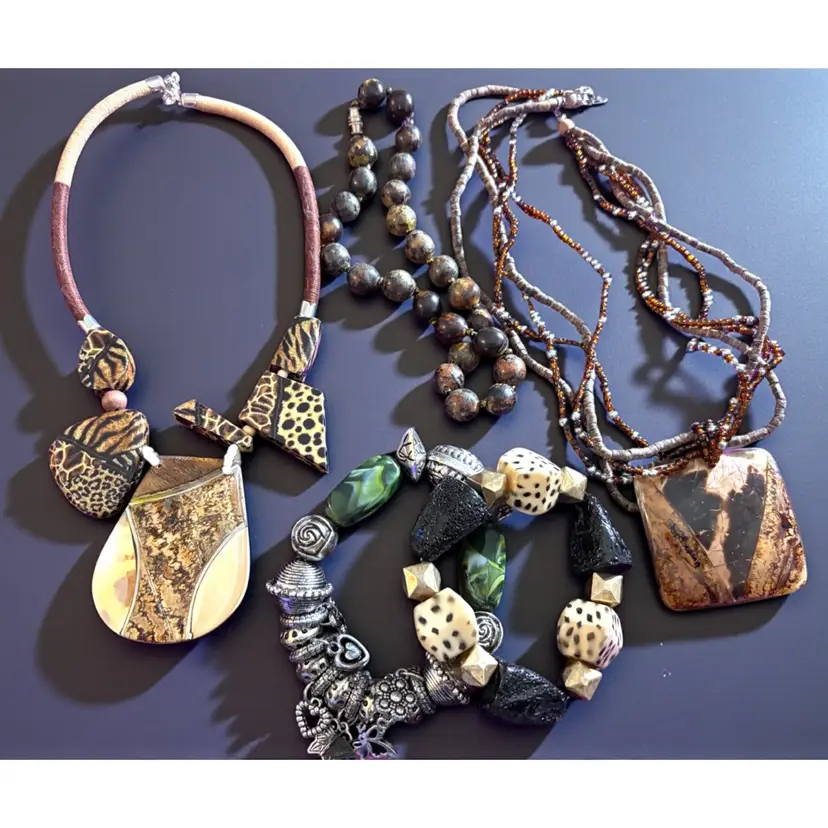 Lot Of 5 Faux Stone & Bead Jewelry - 3 Necklaces - 2 Bracelets