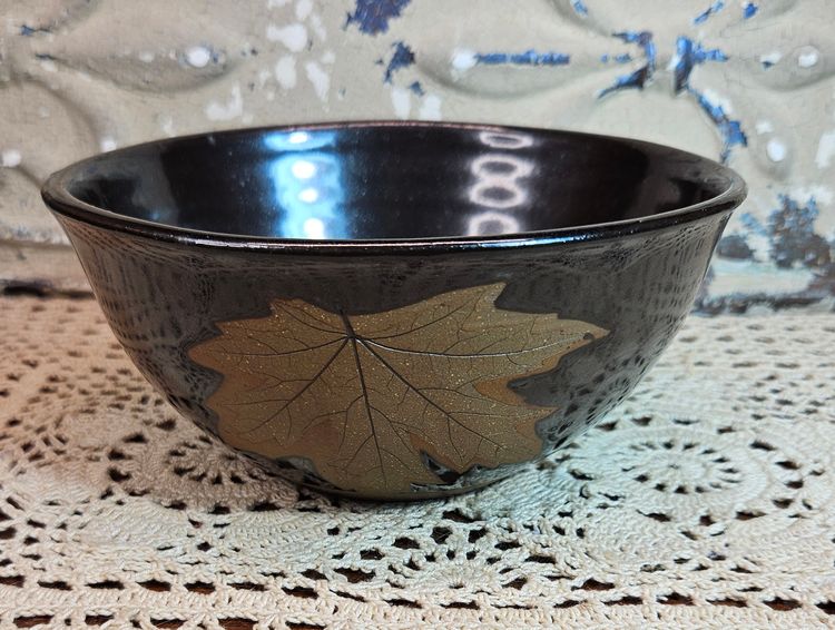Alewine Artisan Signed Pottery Bowl 6” Brown w/ Brown Maple Leaves Fall Autumn