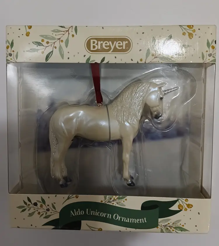 Magical Breyer Unicorn Ornament "Aldo"