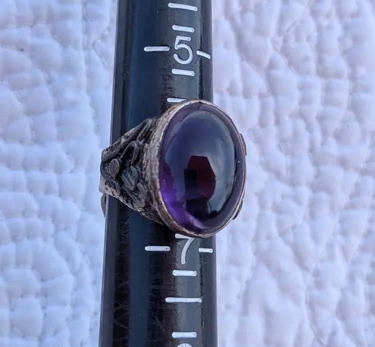 Vintage Sterling Silver Ring with Large Oval Amethyst in Raised Setting, Size 6.5