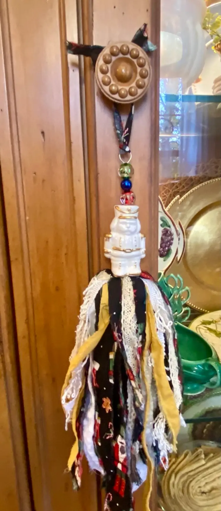 Mini Nutcracker Salt Shaker Tassel