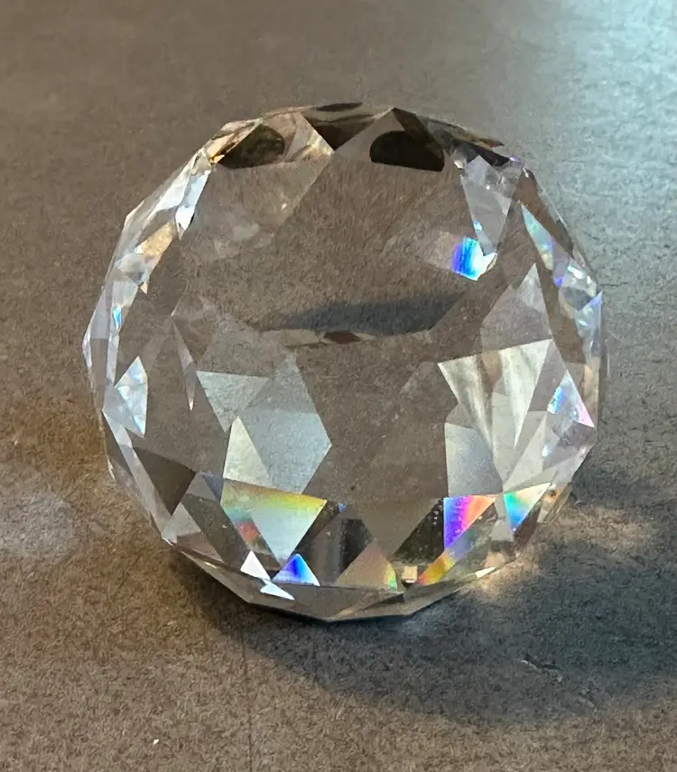 Swarovski Faceted Crystal Paperweight Mickey Mouse Disney