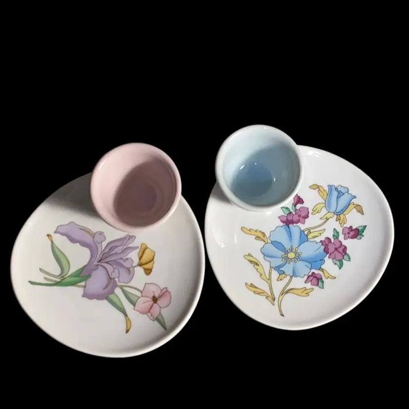 Cameron Japan Floral Egg Ups With Attached Plates5”x5”