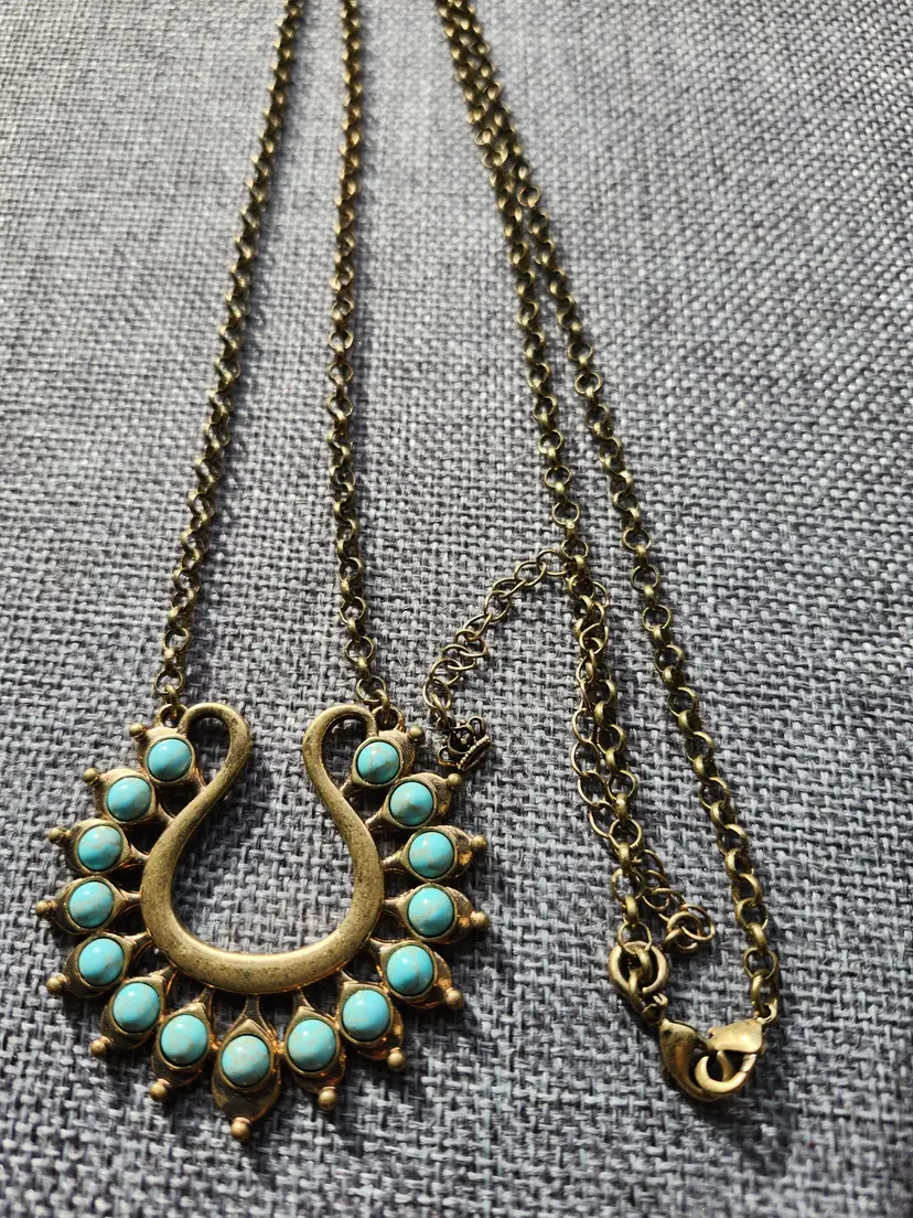 Premier Designs Necklace Lotus 36-40 Inch Brassy Tone Faux Turquoise Horseshoe