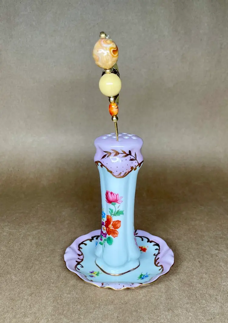 ROYAL VIENNA Porcelain Hand Painted Hatpin Holder Floral Design and 3 Hat Pins