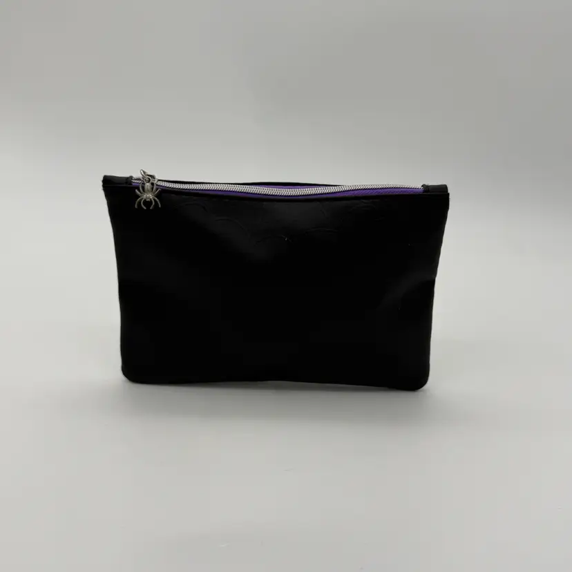 Ipsy Glam Bag Makeup Cosmetic Bag Halloween Spiderweb & Spider Charm Oct. 2022