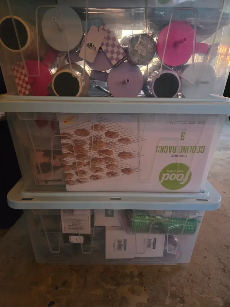 FIRST SHOW::Starbucks Tumbler/Cups + various items