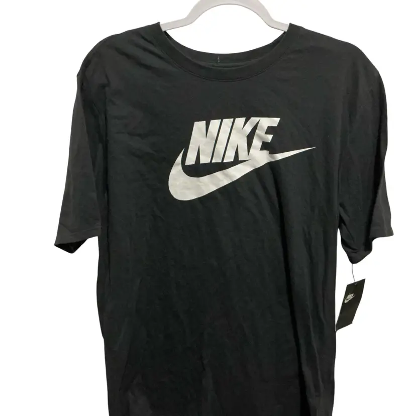 New$25- Nike Mens Tee Large Gray