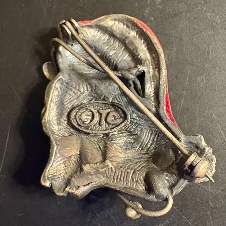 Christmas Kitty with Santa Hat and Lights Brooch