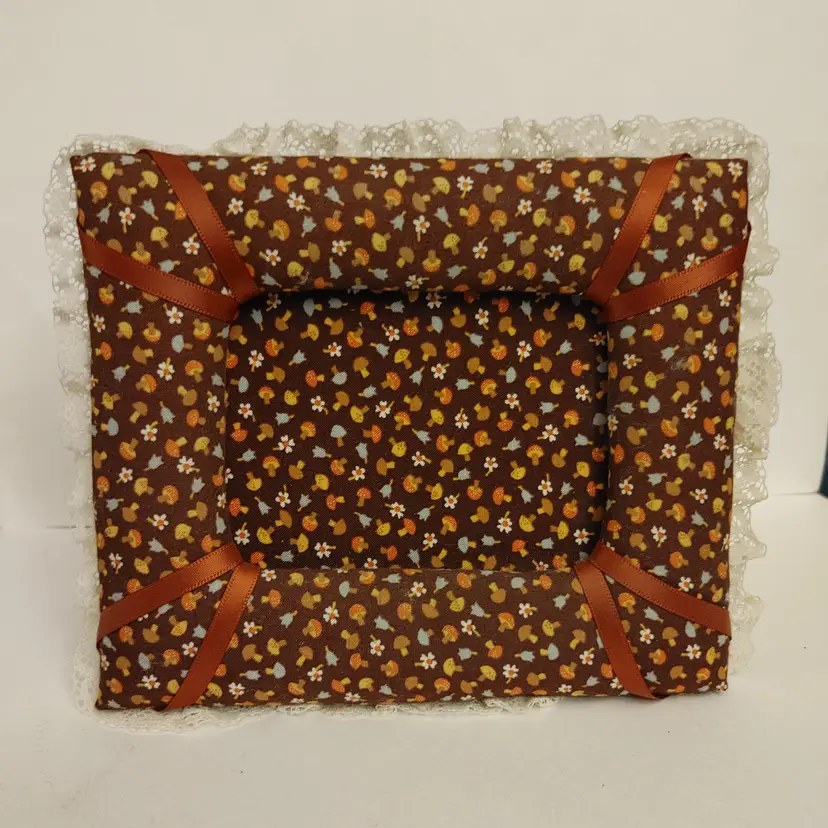 Mushroom fabric clothed frame.