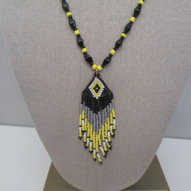 Vintage Southwestern Hand Beaded Black and Yellow Geometric Seed Bead Necklace
