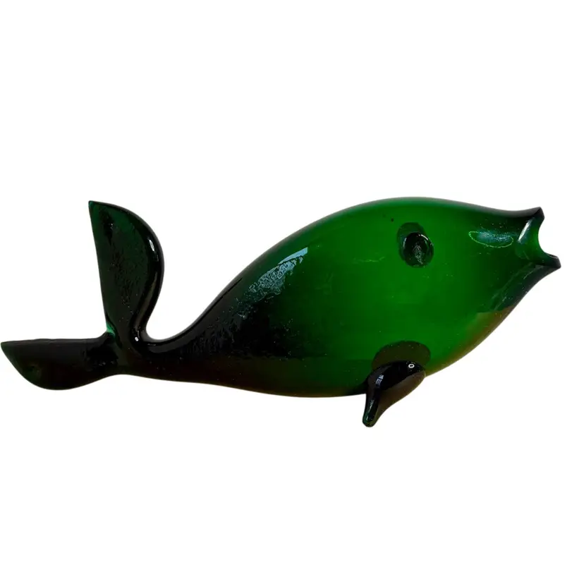 BLENKO Emerald Green Glass Fish Figurine/Shelf Art MCM Read
13-3/4” L x 5-1/4” T x 2-3/4” W