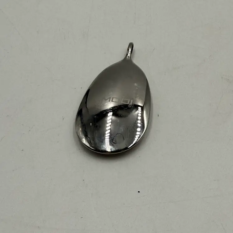 Imodi Cardinal Bird On A Branch Motif Teardrop Pendant